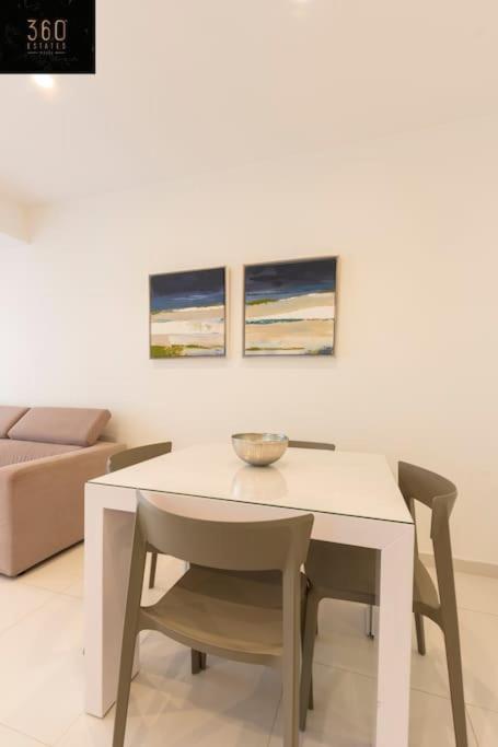 Modern 2Br Apt In The Quaint Village Of Marsaskala & Ac By 360 Estates Экстерьер фото