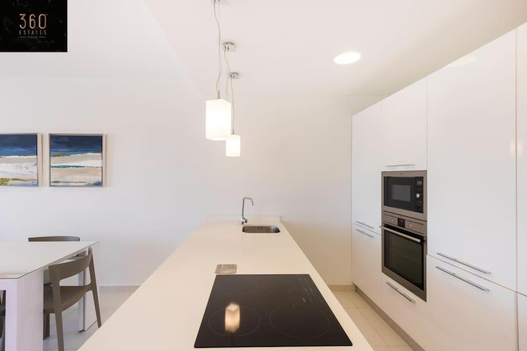 Modern 2Br Apt In The Quaint Village Of Marsaskala & Ac By 360 Estates Экстерьер фото