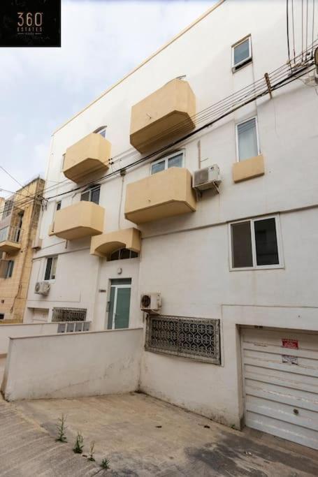Modern 2Br Apt In The Quaint Village Of Marsaskala & Ac By 360 Estates Экстерьер фото