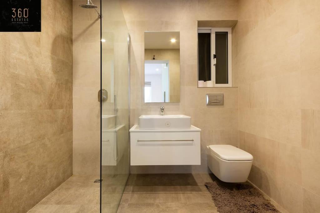 Modern 2Br Apt In The Quaint Village Of Marsaskala & Ac By 360 Estates Экстерьер фото