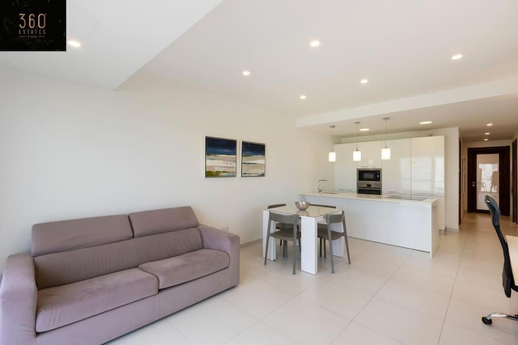 Modern 2Br Apt In The Quaint Village Of Marsaskala & Ac By 360 Estates Экстерьер фото
